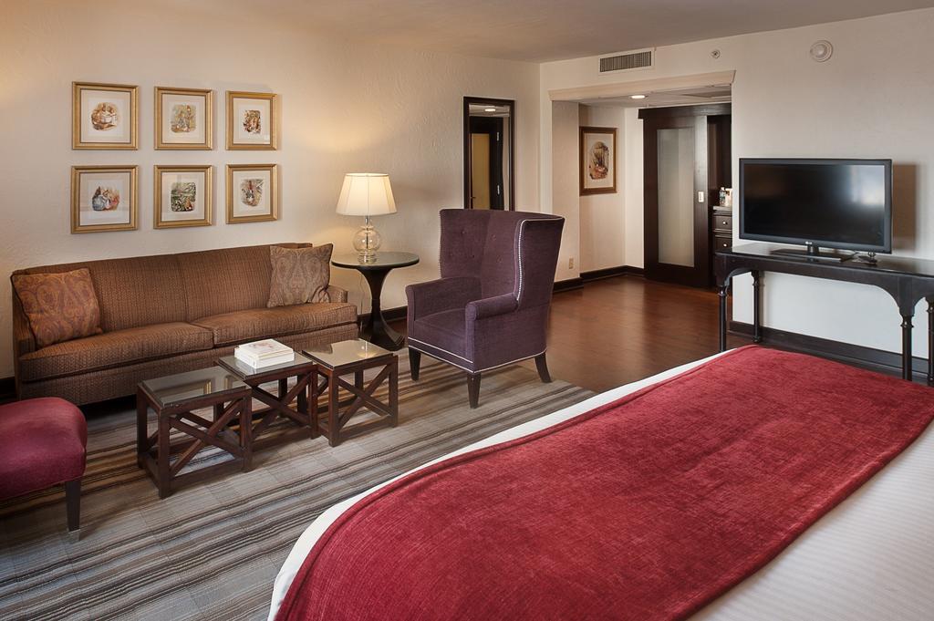 The Cheshire 4* Richmond Heights