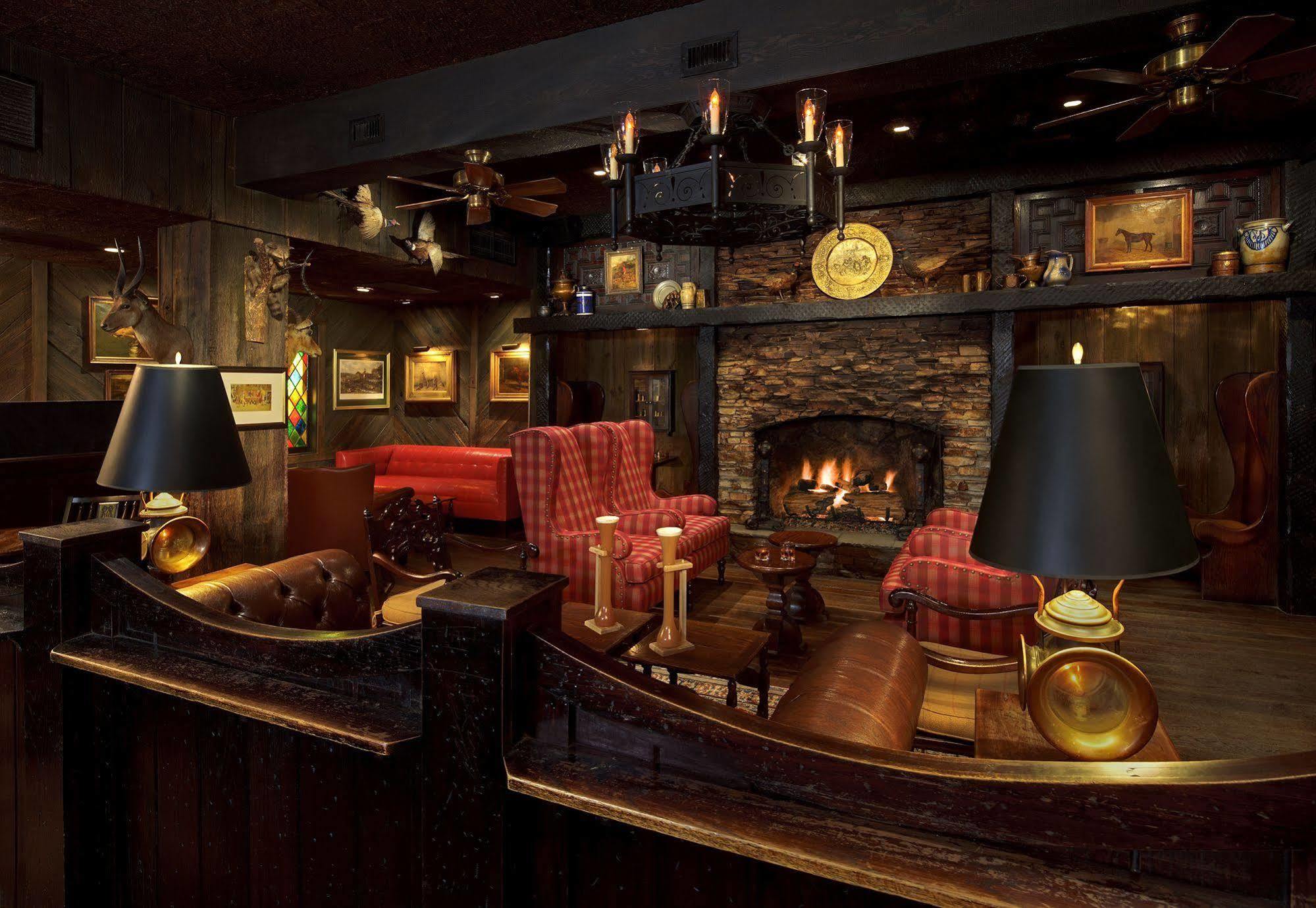 The Cheshire Inn Richmond Heights